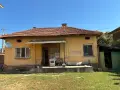Продава къща в гр. Ботевград, снимка 1