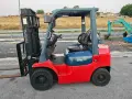газокар Toyota 2 ton, снимка 1