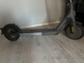 Електрическа тротинетка Xiomi Mi Electric Scooter 3, снимка 4