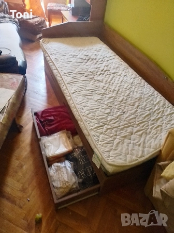 единично легло с два матрака и две шкафчета , снимка 5 - Спални и легла - 54501527