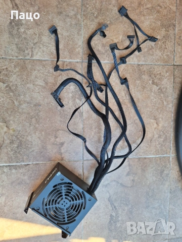 Corsair cv450, снимка 10 - Захранвания и кутии - 54107917