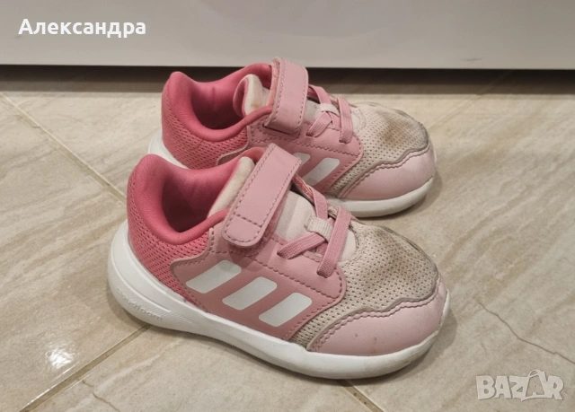 Детски обувки и маратонки номер 21 и 22, снимка 4 - Детски маратонки - 54369812