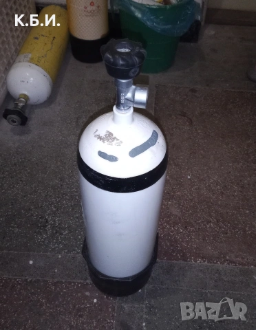 Продавам ЖЕЛЯЗНА БУТИЛКА - 5L - 200 BAR - АТМОСФЕРИ работно налягане, снимка 3 - Въздушно оръжие - 54481413