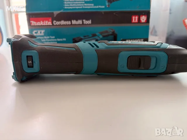 MAKITA безкабелна , за малка батерия, снимка 6 - Други инструменти - 55652360