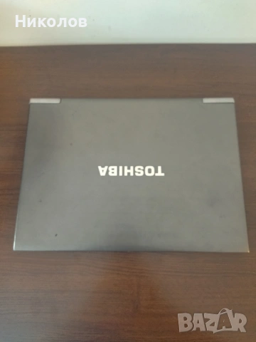 Продавам лаптом Toshiba 13.3 за ремонт/части, снимка 2 - Лаптопи за дома - 54734812