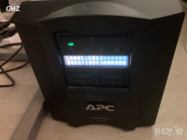 APC Smart UPS / 750VA / Tower / 230V / AVR / Непрекъсваемо захранване, снимка 2 - UPS захранвания - 55499376