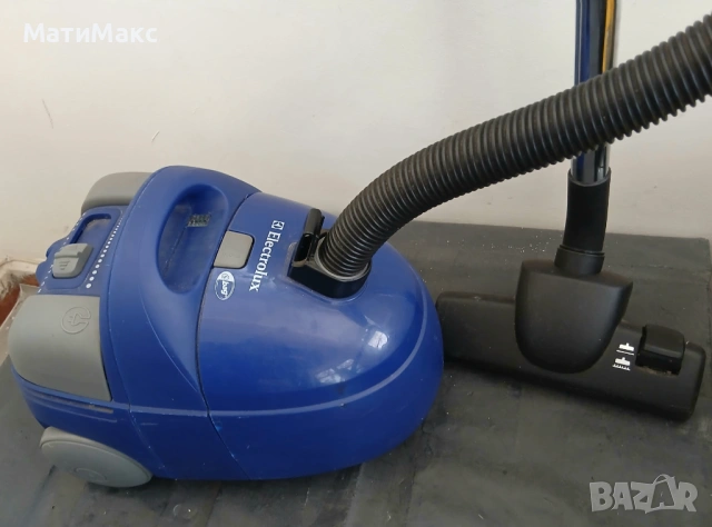 Прахосмукачка ELECTROLUX 1800W, снимка 3 - Прахосмукачки - 54352484