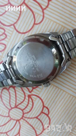 Автоматичен часовник SEIKO 5, снимка 2 - Дамски - 55558116