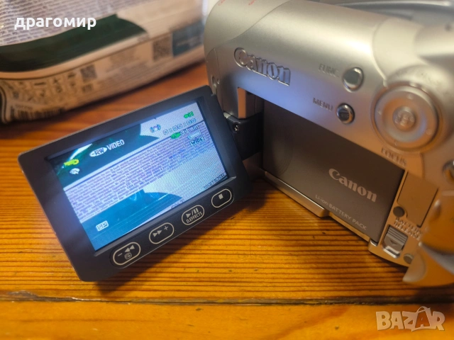 Canon DC100 DVD CAMCORDER , снимка 10 - Камери - 55220211