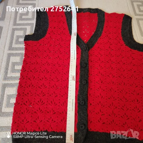 Ръчно изработени плетени елеци, снимка 4 - Ръчно изработени сувенири - 55478346