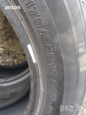 2 броя гуми 175 65 15, снимка 2 - Гуми и джанти - 54222441