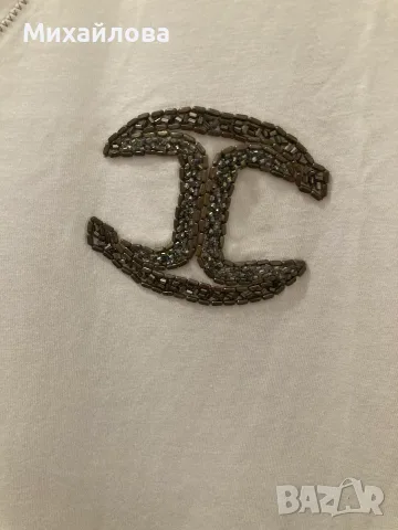 Дамска бяла тениска на Just Cavalli, размер М, снимка 3 - Тениски - 55496355