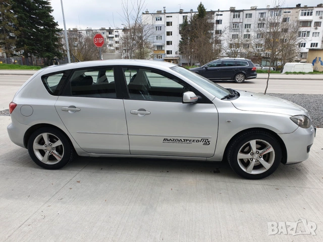 Продавам Mazda 3 BK 1.6i 16V, 2005 г., газ/бензин, снимка 3 - Автомобили и джипове - 54095035