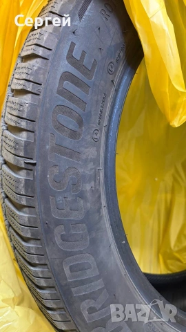 Зимни гуми 4 броя bridgestone 235/55R19 blizzak LM005 105V