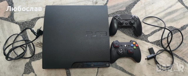 PlayStation 3 Slim 320GB + 2 джойстика + кабели