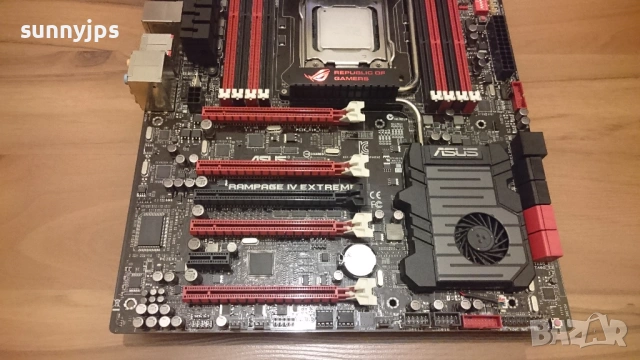 ASUS RAMPAGE IV Extreme LGA2011 + Intel Core i7-4960X Extreme Edition + 32GB DDR3
