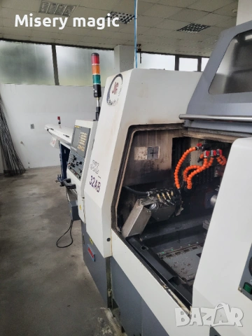 Продава се CNC автомат Jinn Fa JSL-32AB (Swiss Type), снимка 6 - Стругове - 54617738