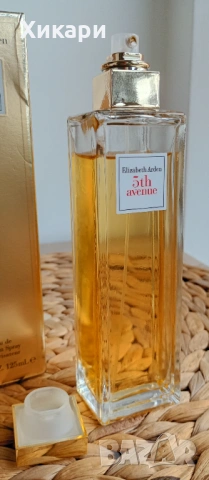 Оригинална парфюмна вода Elizabeth Arden 5th Avenue 125 ml, снимка 5 - Дамски парфюми - 54163815