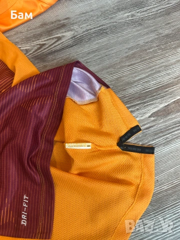 Оригинална мъжка тениска Nike x Roma 2018-2019 Pre-Match Training Jersey размер С, снимка 4 - Тениски - 55048675