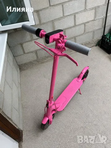 Продавам скутер PINK M365 GO, снимка 2 - Скейтборд, ховърборд, уейвборд - 55504856