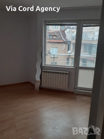 Продава се двустаен апартамент + гараж по желание в сърцето на София ул. Поп Богомил, снимка 9 - Апартаменти - 54226969