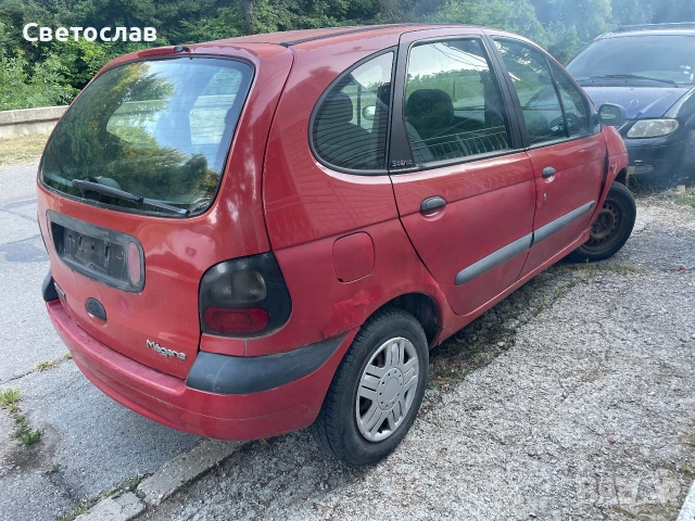 Renault Scenic 1.8 НА ЧАСТИ, снимка 4 - Автомобили и джипове - 54992027