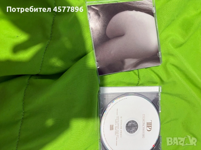Подписано сд Ttpd на Тейлър Суифт/ Taylor Swift , снимка 3 - CD дискове - 54962666