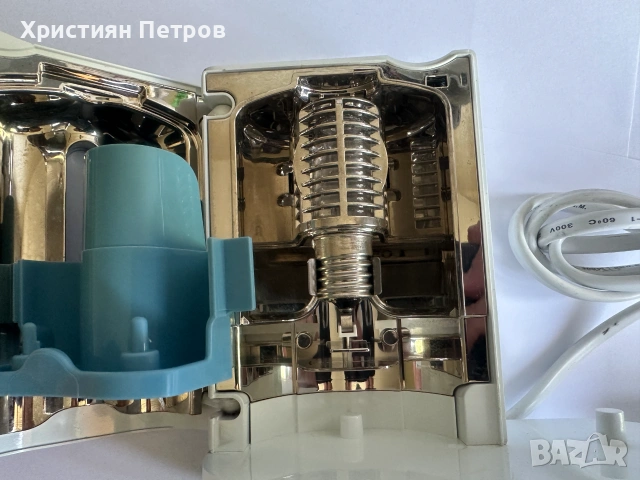 Бактерицидна лампа със зарядно Philips Sonicare UV Sanitizer - HX6160, снимка 3 - Друга електроника - 55085948