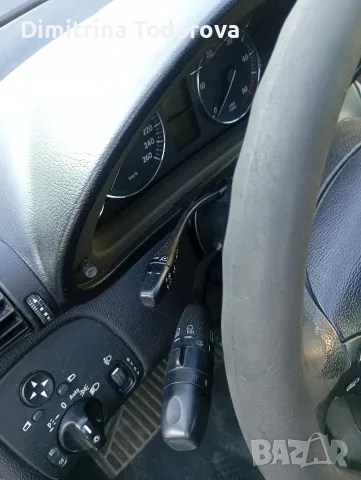 Mercedes Benz c220 Автоматик, снимка 4 - Автомобили и джипове - 55568511