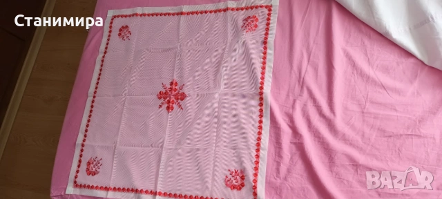 каре от тюл с ръчна бродерия - 2 бр.