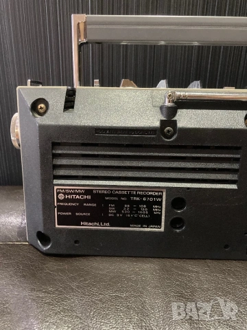 HITACHI TRK-6701W VINTAGE RETRO BOOMBOX радио касетофон, снимка 15 - Радиокасетофони, транзистори - 54778620