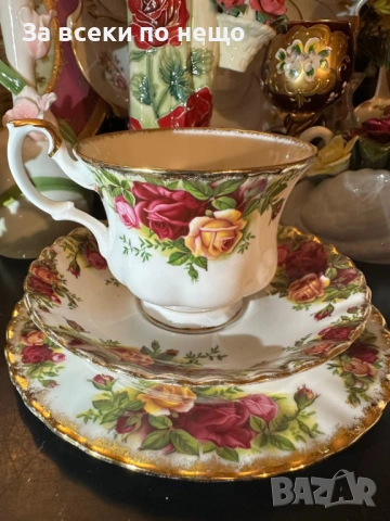 Royal Albert England Circa 1962 “Old country ” - великолепен троен сет Код P2244, снимка 10 - Колекции - 54238330