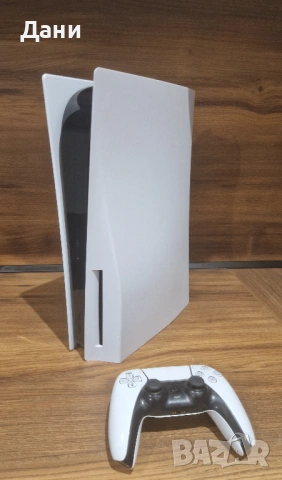 Продавам PS5 Disc Edition, снимка 4 - Аксесоари - 54667703