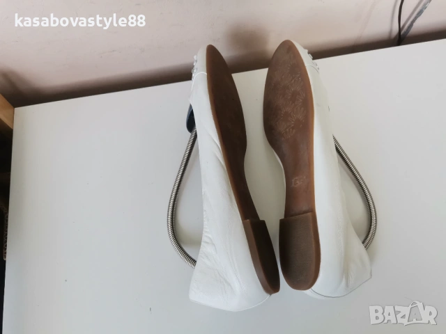 Балерини Ugg 38  н. Естествена кожа , снимка 8 - Дамски ежедневни обувки - 54541646