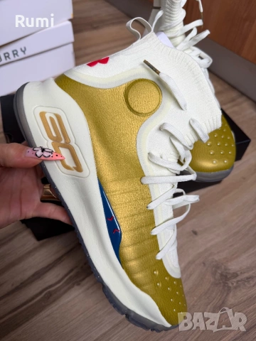 Оригинални нови маратонки Under Armour Curry 4 Retro! 44,45,46 н, снимка 5 - Маратонки - 52323598