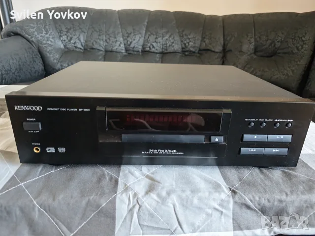 Продавам висок клас сд плеар Kenwood gp 5090