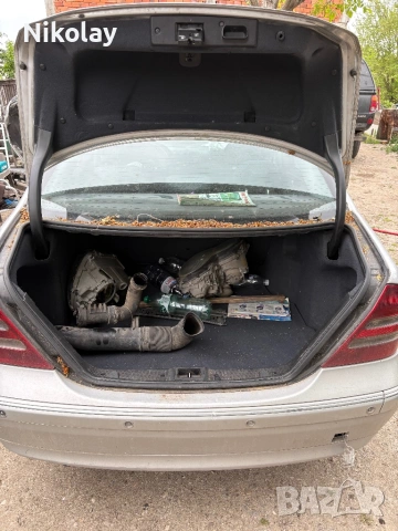Продава се на части Mercedes c220 2.2CDI 2002, снимка 4 - Части - 54478991