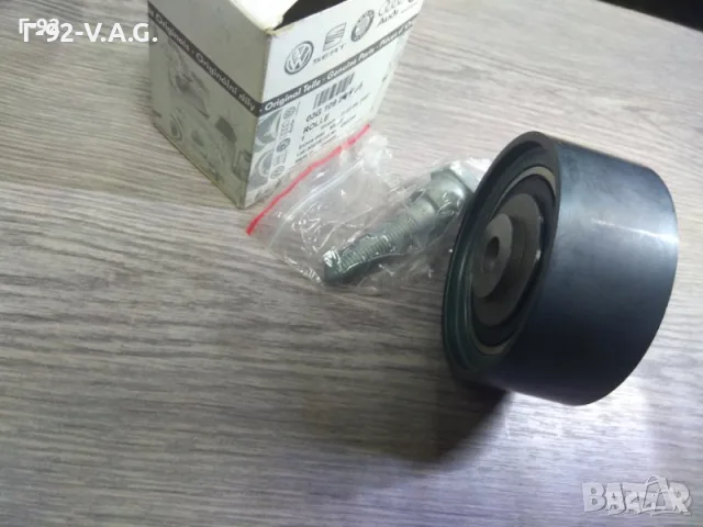 03G109244A**NEU**VAG**AUDI**Обтяжна ролка, ангренажен ремък**, снимка 3 - Части - 55323566