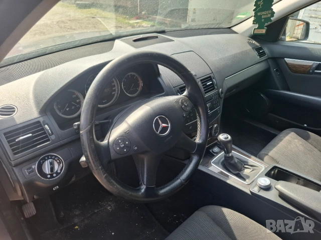 Mercedes-Benz C 220 2.2-170к.с.Face, снимка 9 - Автомобили и джипове - 54003880