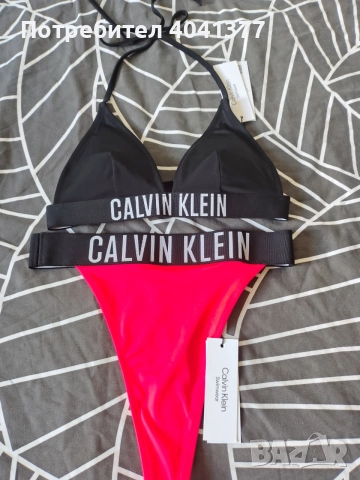 Calvin Klein оригинален бански, нов с етикет
