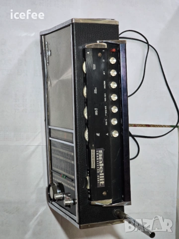 Grundig Satellit 6001 радиоприемник, снимка 8 - Радиокасетофони, транзистори - 54396451