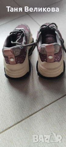 Маратонки Steve Madden - 2 чифта, снимка 3 - Маратонки - 54582858
