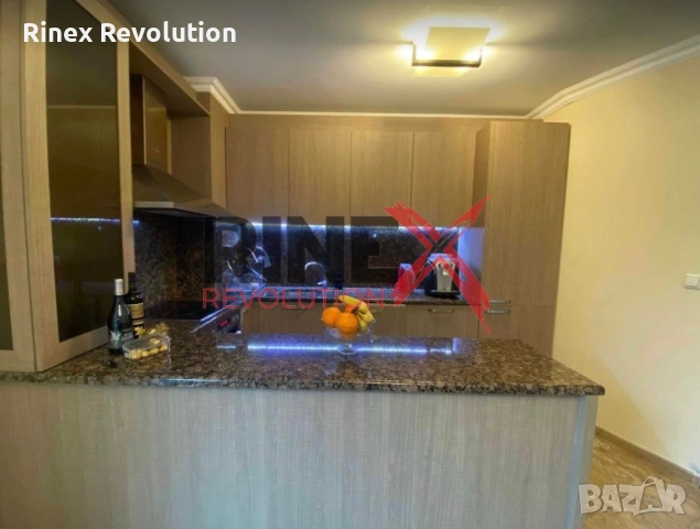 Тристаен апартамент под наем е Центъра, снимка 3 - Апартаменти - 54135761