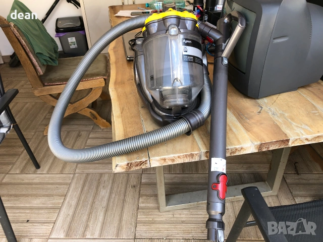 Прахосмукачка Dyson DC29, снимка 4 - Прахосмукачки - 55016212