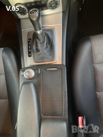 Щоричка и Лед плафони Mercedes Benz w204 w212 c207, снимка 8 - Аксесоари и консумативи - 54396429