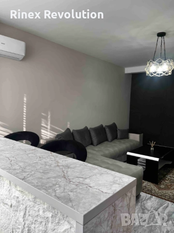 Тристаен апартамент под наем в Центъра, снимка 2 - Апартаменти - 54046363