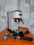 Кафемашина с ръкохватка DeLonghi Dedica EC685.W Бяла, снимка 7