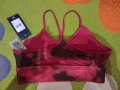 Ново REEBOK спортно бюстие р-р М, снимка 6