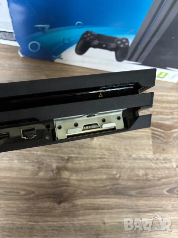 PlayStation 4 Pro - 1TB, снимка 3 - PlayStation конзоли - 54263650