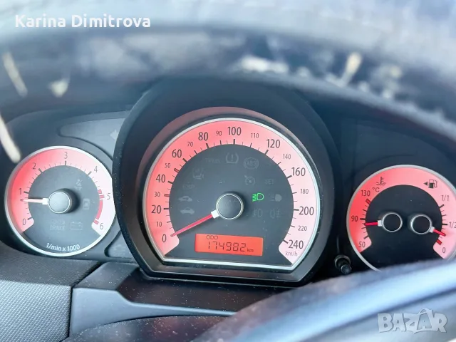 KIA CEED 1.6 crdi diesel , снимка 15 - Автомобили и джипове - 55588801